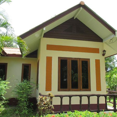 Happiness Resort Ban Khlong Haeng Eksteriør billede